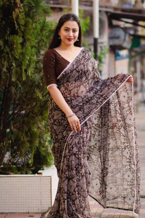 Weight less jorjet sari